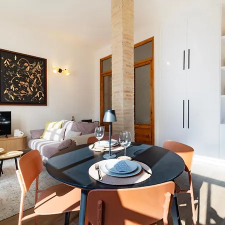 Prime Location, Bright&cozy *