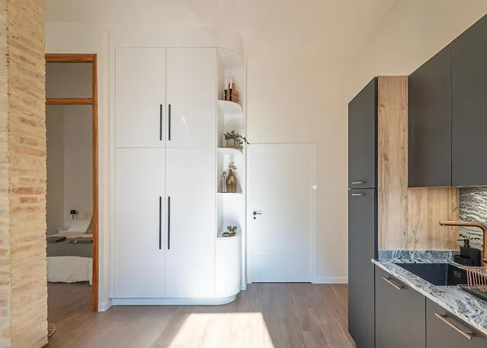 Prime Location, Bright & Cozy Appartement Valencia