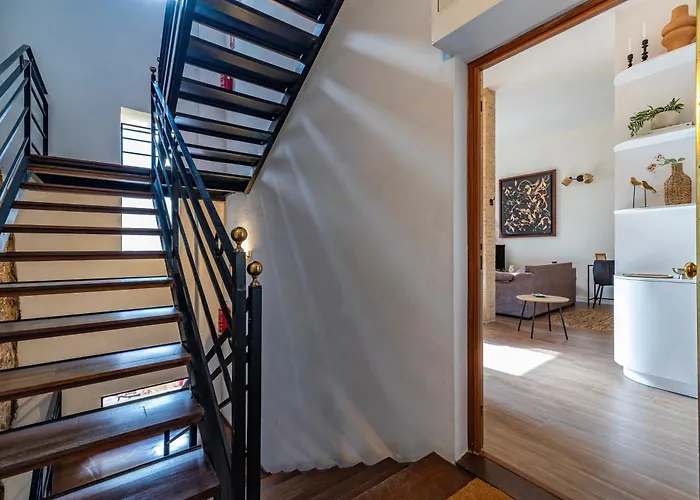 Prime Location, Bright & Cozy Appartement *
